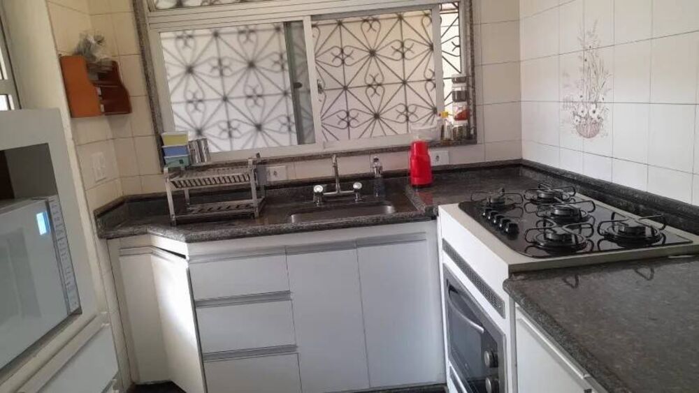 Casa, 3 quartos, 166 m² - Foto 1