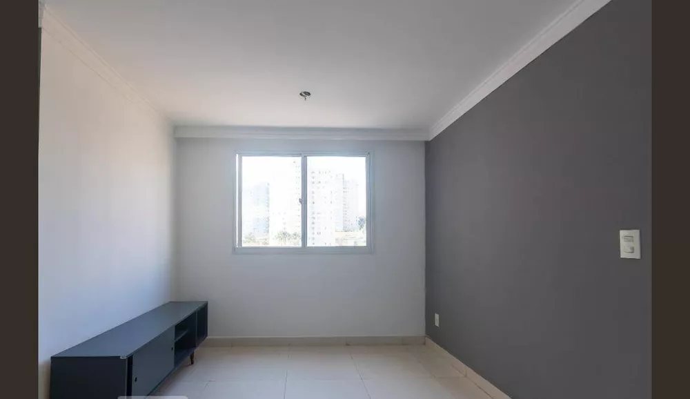 Apartamento à venda com 2 quartos, 56m² - Foto 2