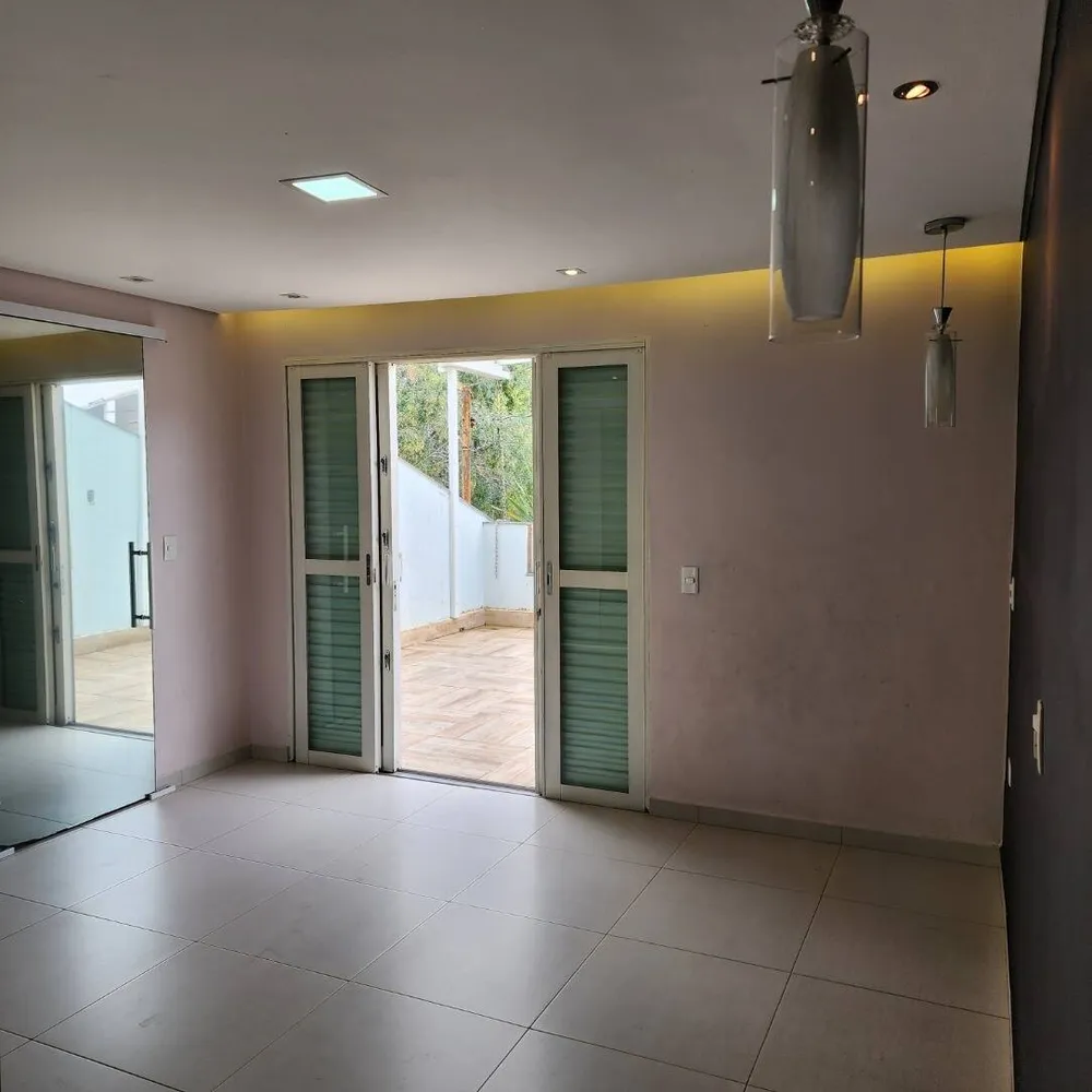 Casa, 3 quartos, 210 m² - Foto 6
