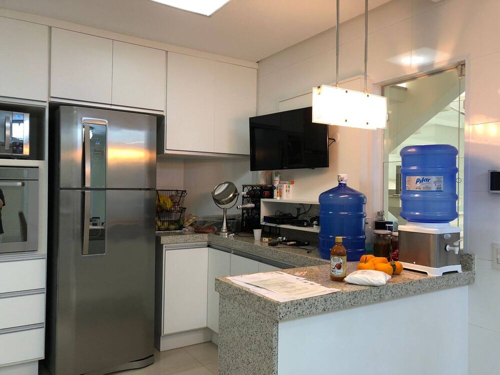 Casa, 3 quartos, 245 m² - Foto 1