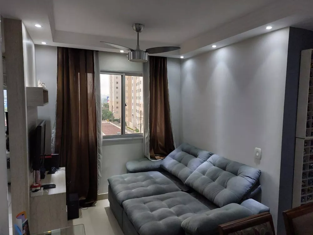 Apartamento à venda com 2 quartos, 44m² - Foto 1