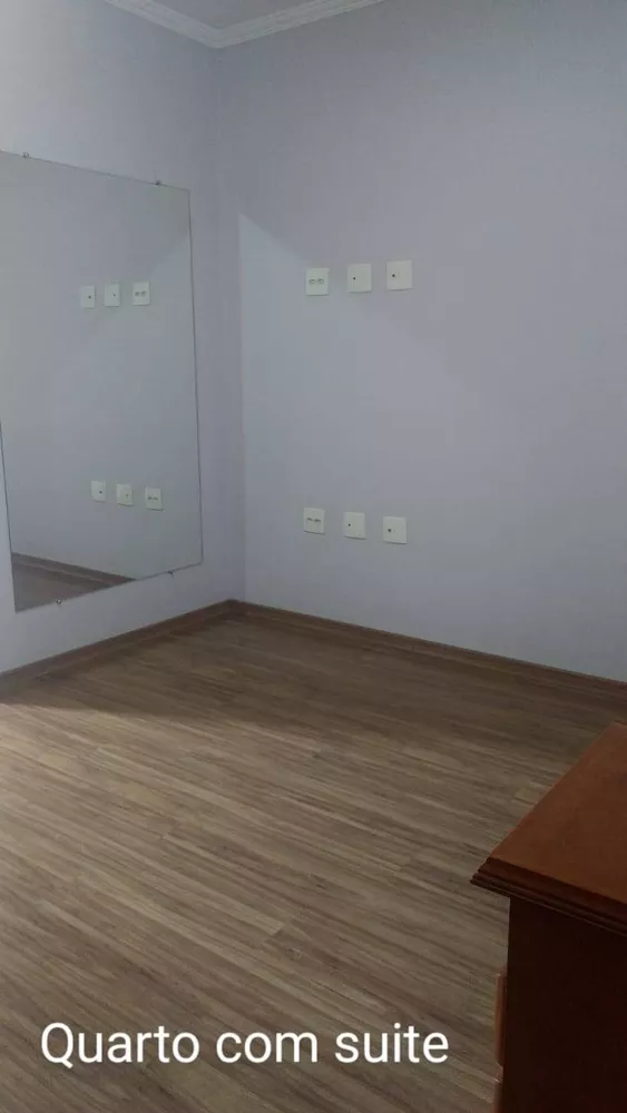 Casa à venda com 3 quartos, 146m² - Foto 14