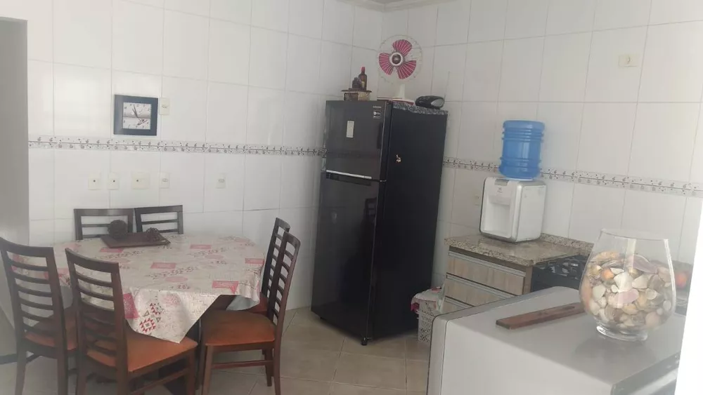 Casa à venda com 3 quartos, 146m² - Foto 4