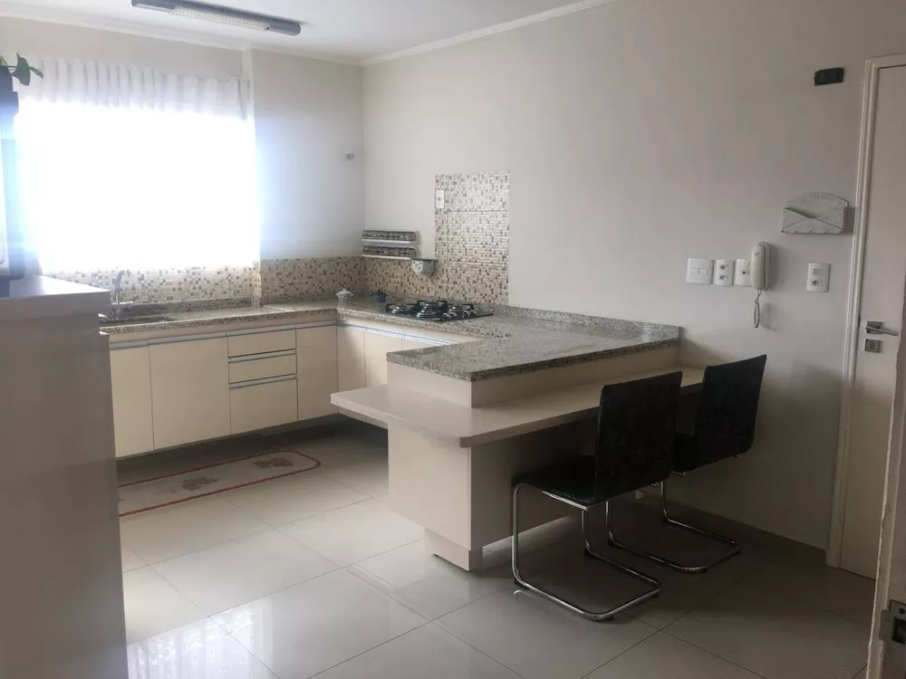 Apartamento à venda com 3 quartos, 104m² - Foto 3