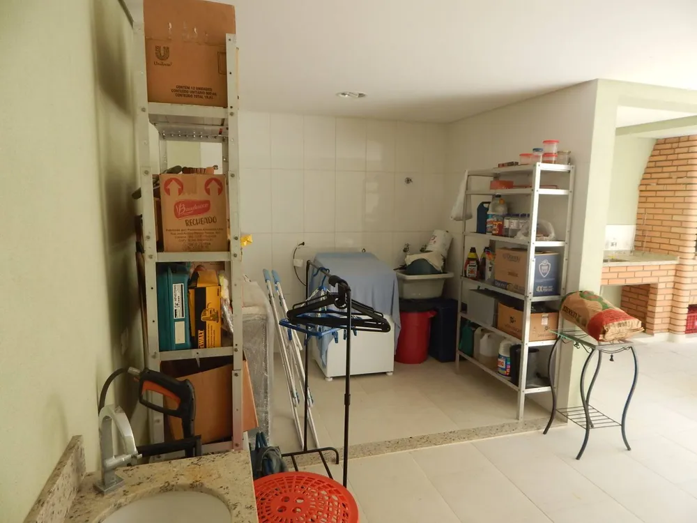 Casa, 3 quartos, 245 m² - Foto 14
