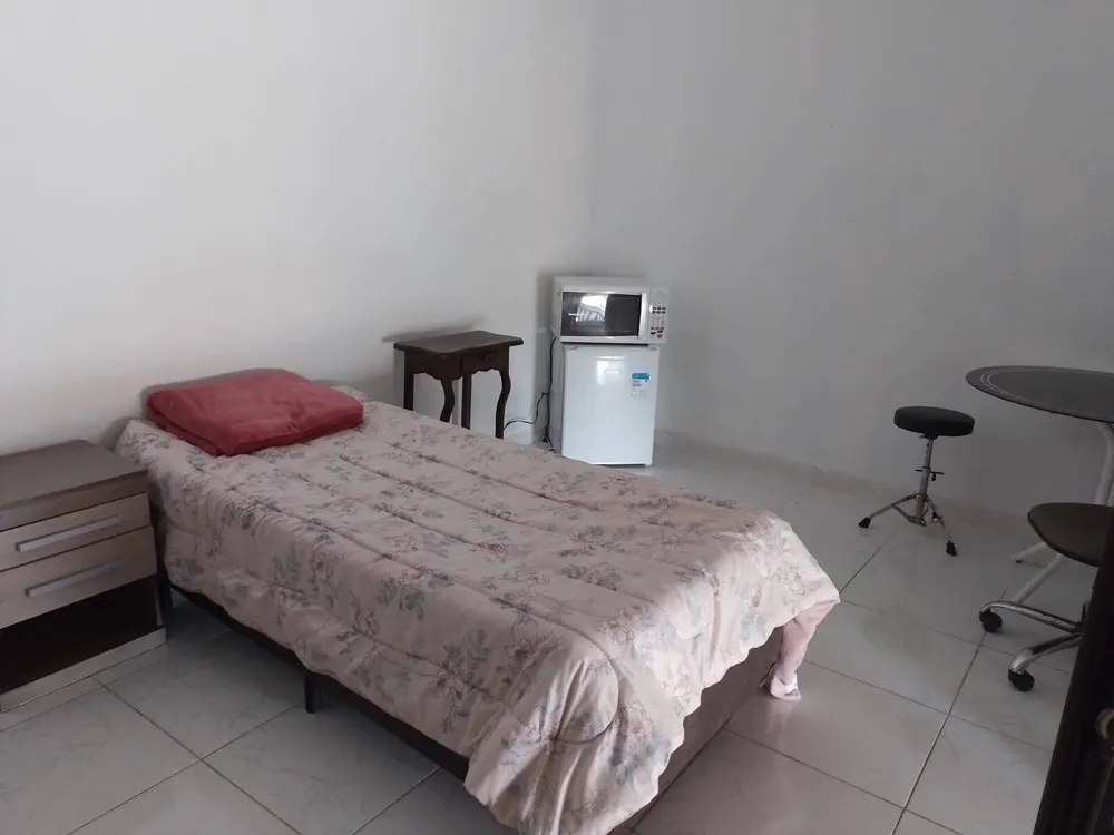 Casa, 3 quartos, 200 m² - Foto 1