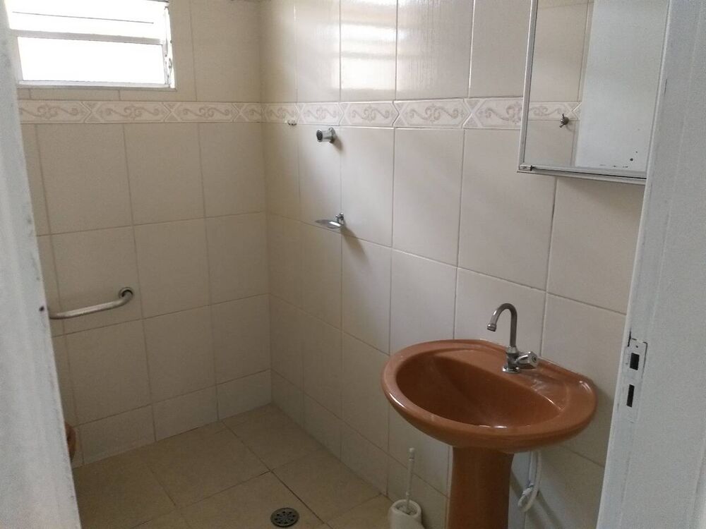 Casa à venda com 3 quartos, 125m² - Foto 2