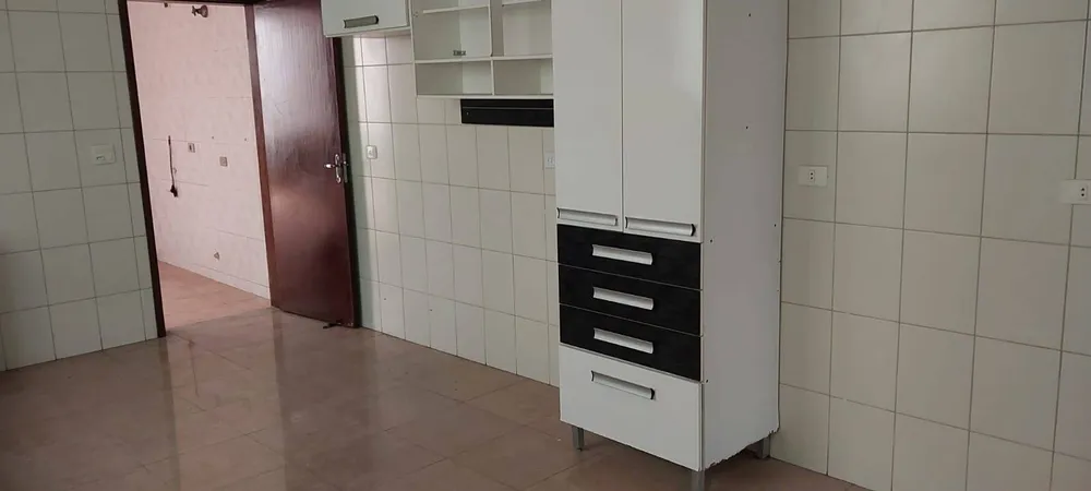 Casa, 3 quartos, 225 m² - Foto 4