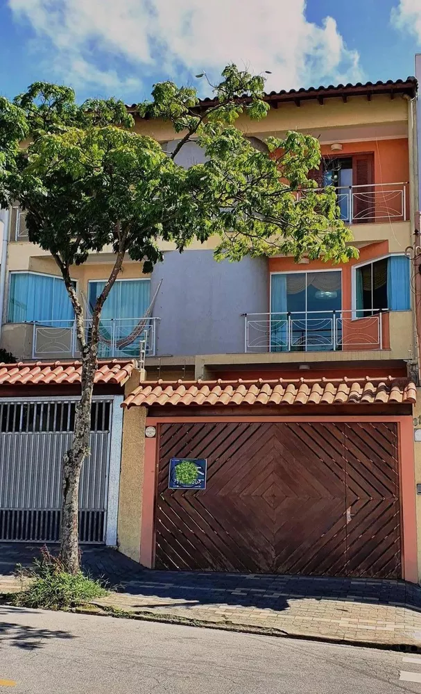 Casa à venda com 3 quartos, 276m² - Foto 1