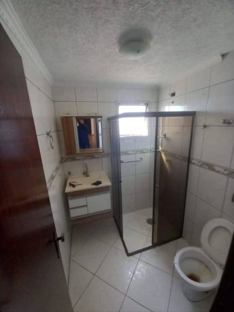 Apartamento à venda com 2 quartos, 70m² - Foto 3