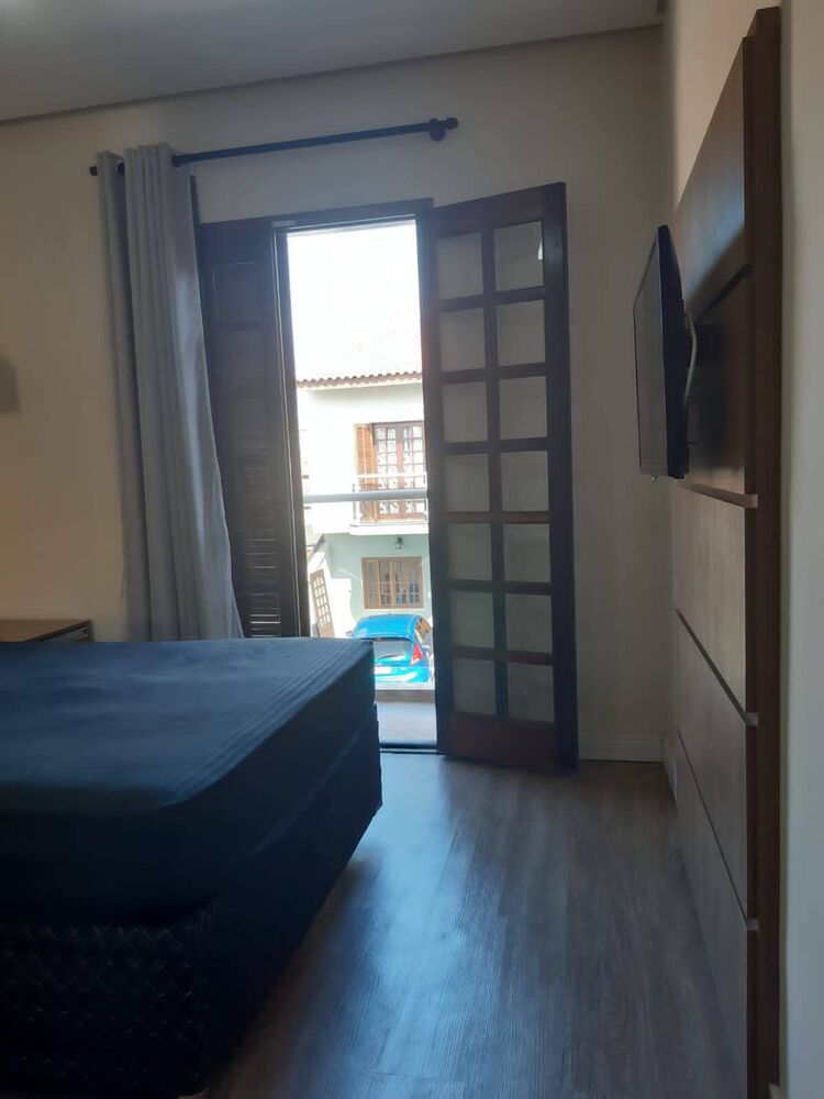 Casa à venda com 2 quartos, 109m² - Foto 8