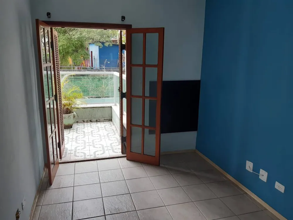 Casa, 4 quartos, 240 m² - Foto 7