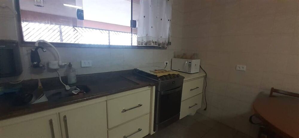 Casa, 4 quartos, 190 m² - Foto 3