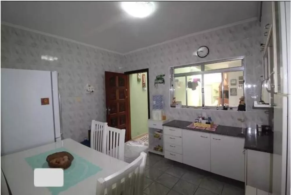 Casa à venda com 3 quartos, 140m² - Foto 3