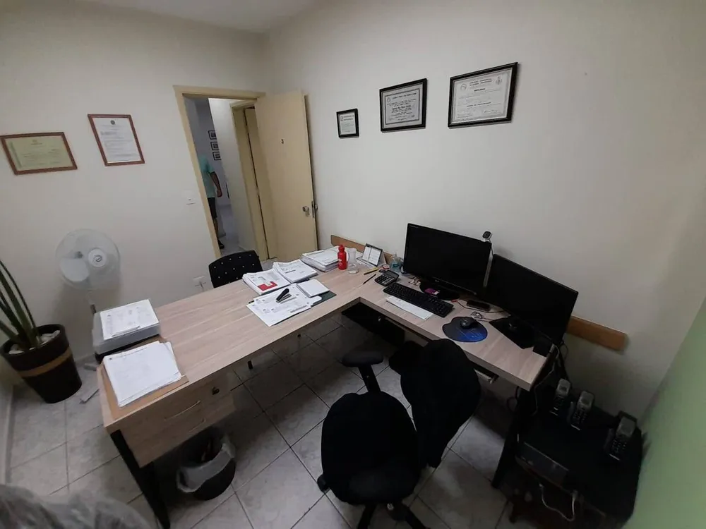 Sobrado, 8 quartos, 226 m² - Foto 5