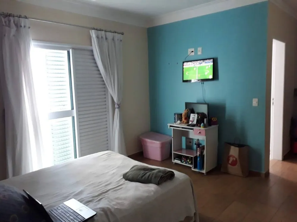 Casa, 3 quartos, 239 m² - Foto 10