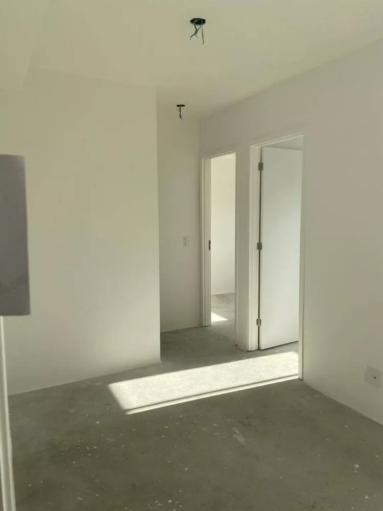 Apartamento à venda com 2 quartos, 45m² - Foto 6