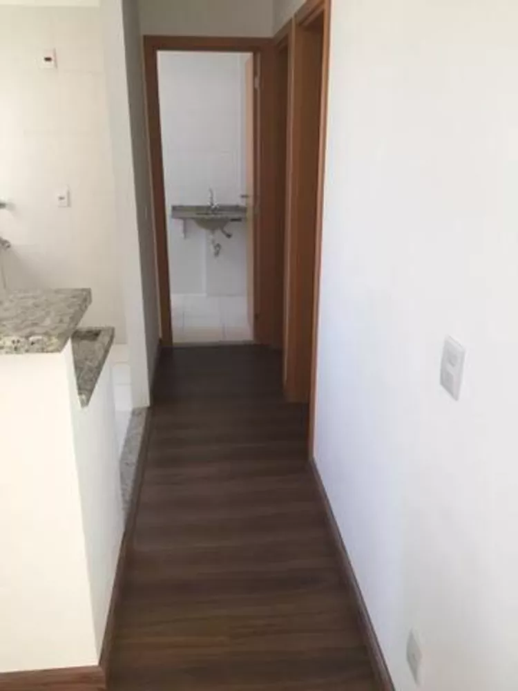 Apartamento à venda com 2 quartos, 54m² - Foto 4