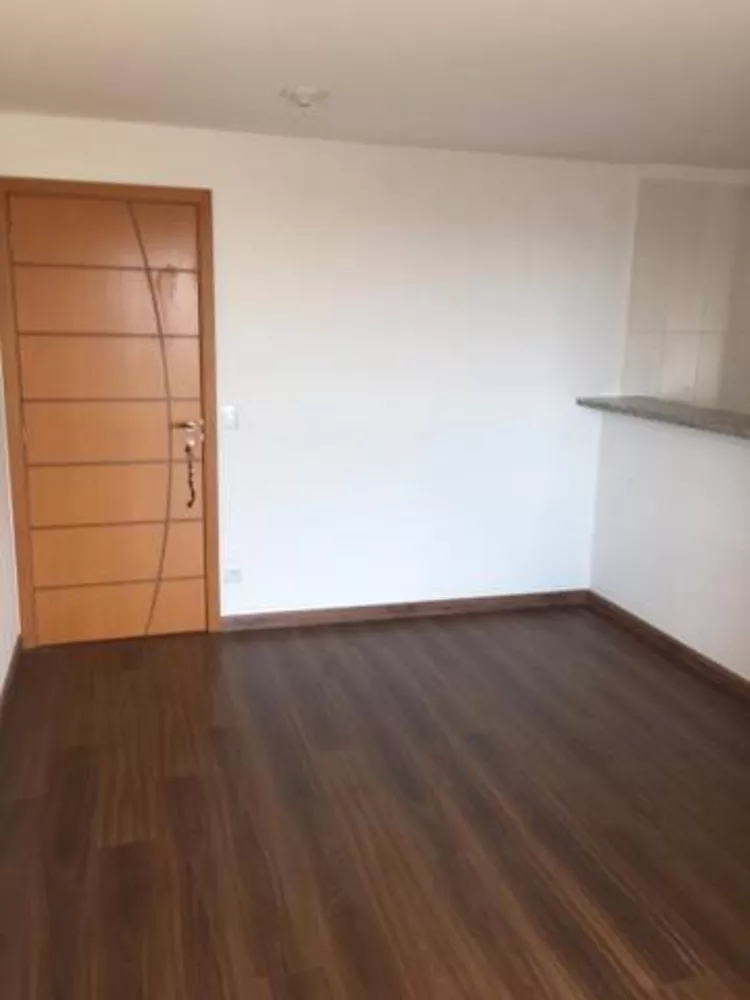 Apartamento à venda com 2 quartos, 54m² - Foto 1