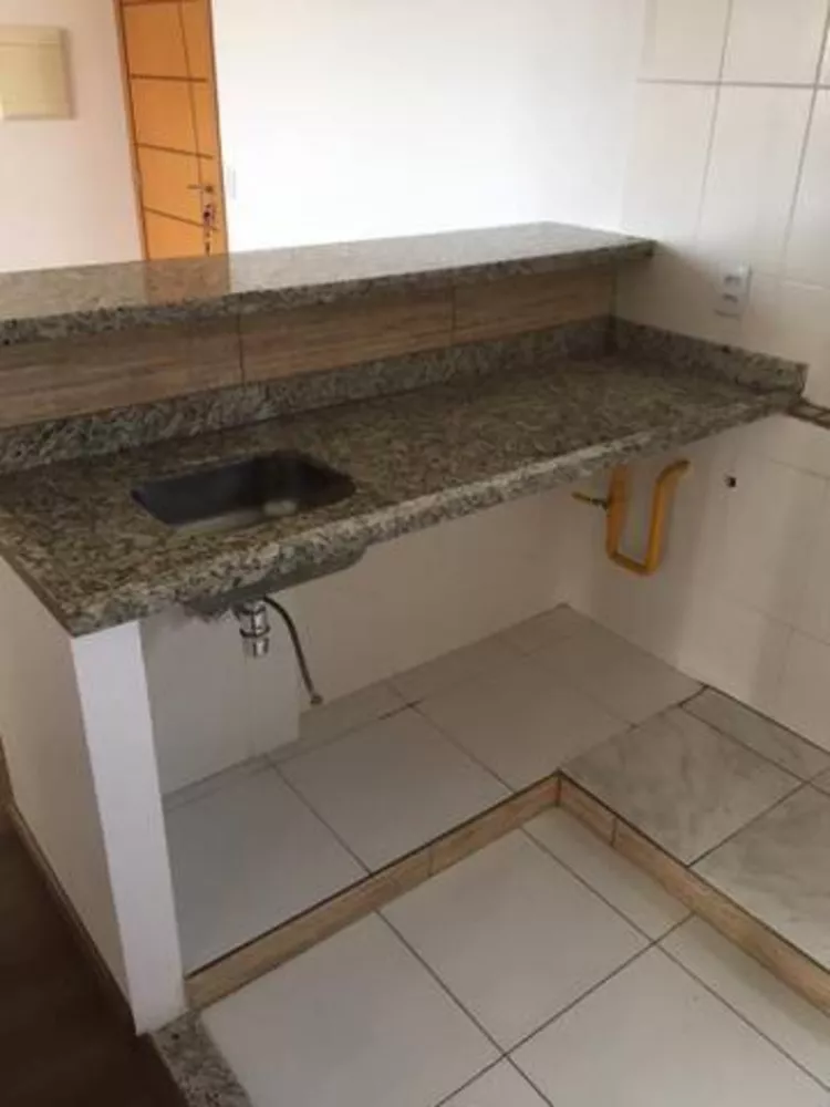 Apartamento à venda com 2 quartos, 54m² - Foto 3