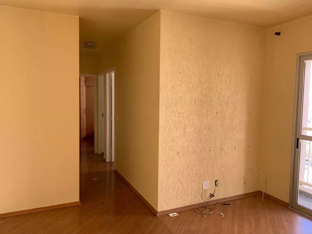 Apartamento à venda com 2 quartos, 57m² - Foto 2