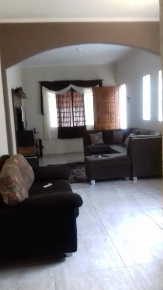 Casa, 3 quartos, 198 m² - Foto 3
