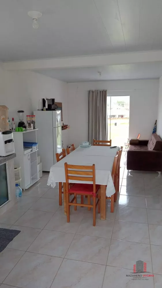 Casa à venda com 2 quartos, 150m² - Foto 4