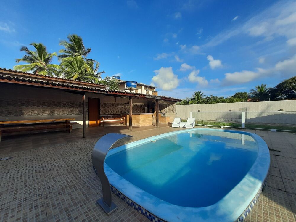 Casa de Condomínio para alugar com 4 quartos, 261m² - Foto 1
