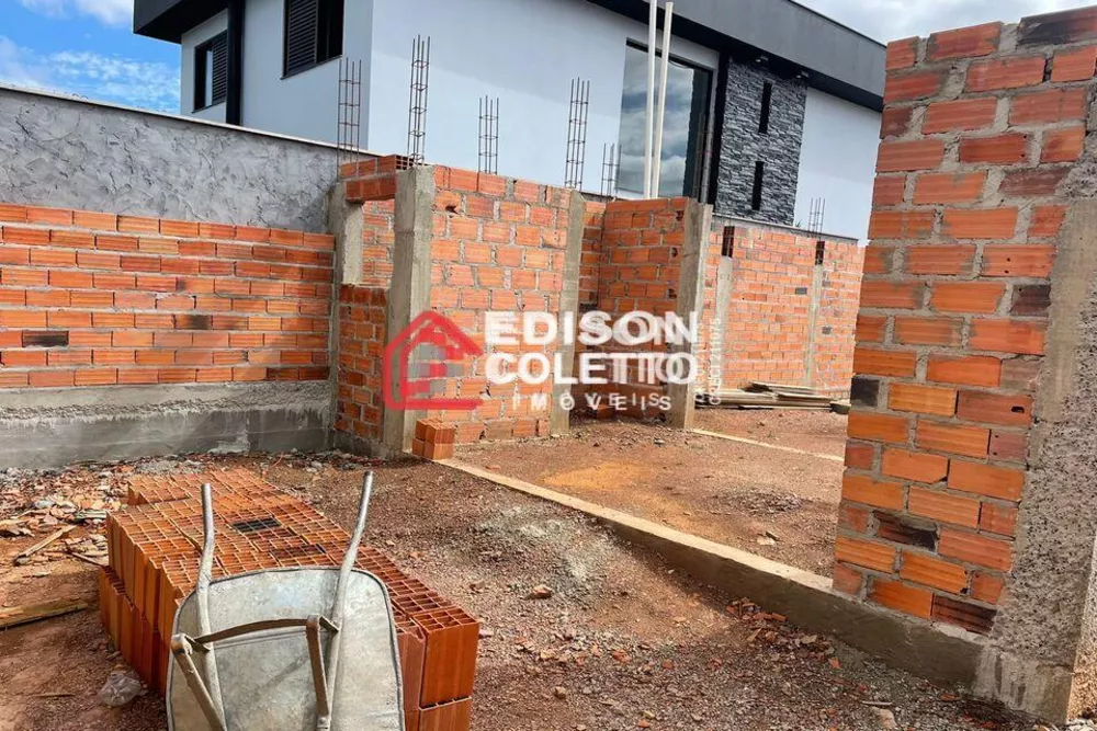 Casa de Condomínio à venda com 3 quartos, 180m² - Foto 5