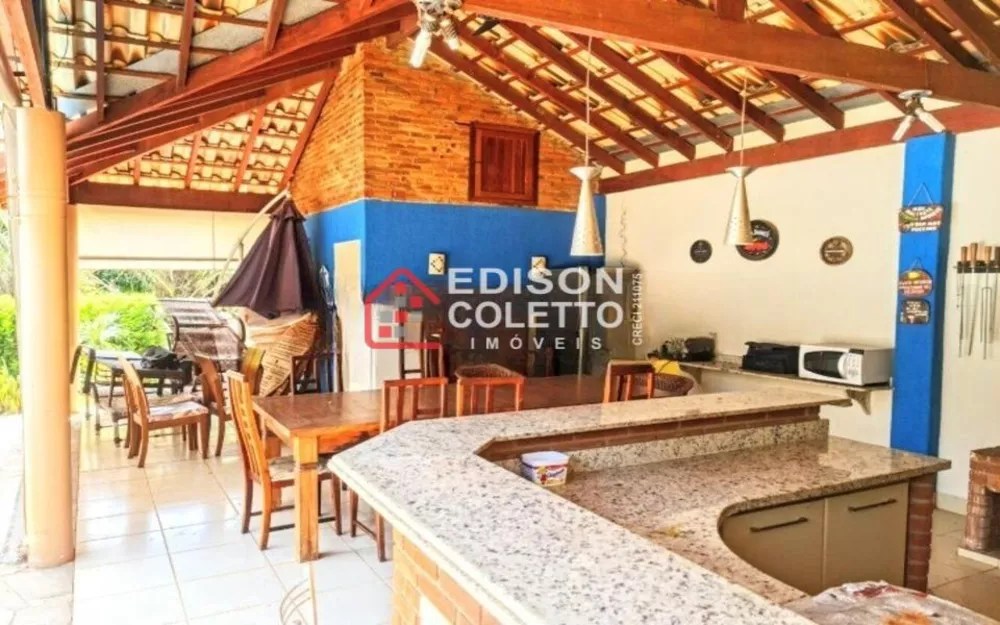 Casa à venda e aluguel com 3 quartos, 350m² - Foto 10