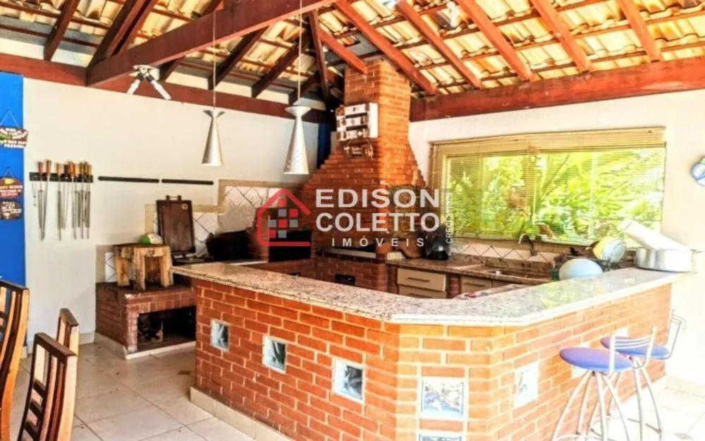 Casa à venda e aluguel com 3 quartos, 350m² - Foto 12