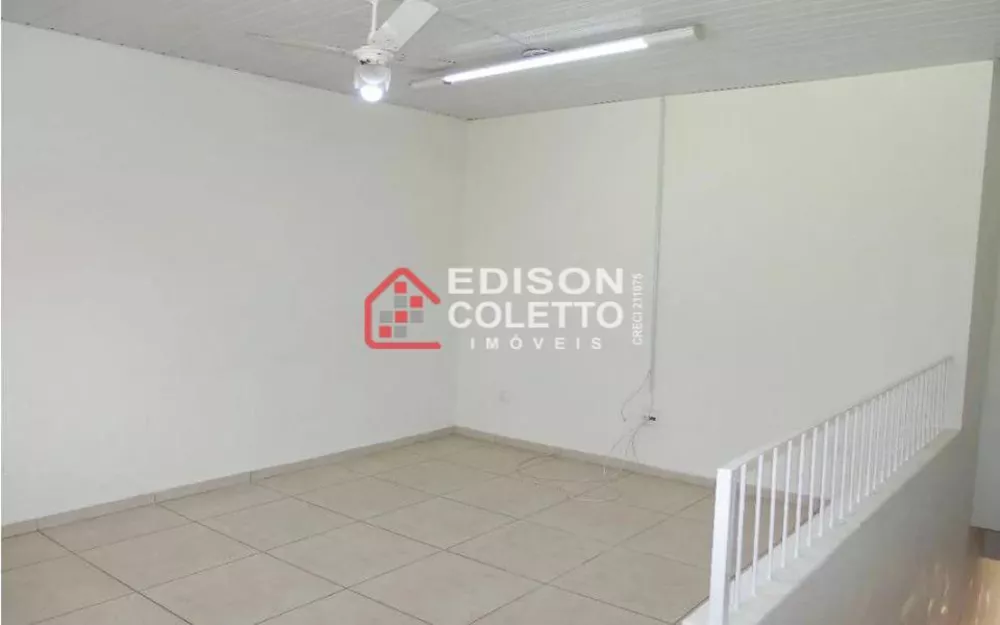 Prédio Inteiro à venda com 3 quartos, 234m² - Foto 3