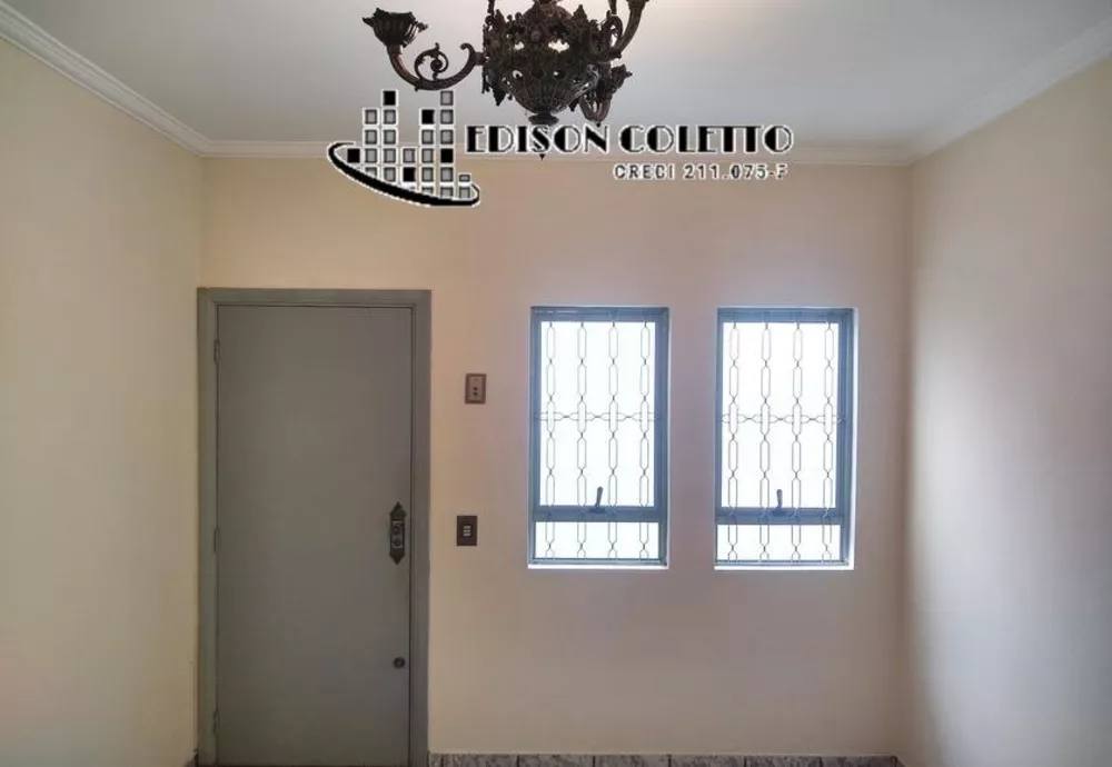 Casa à venda com 2 quartos, 169m² - Foto 1