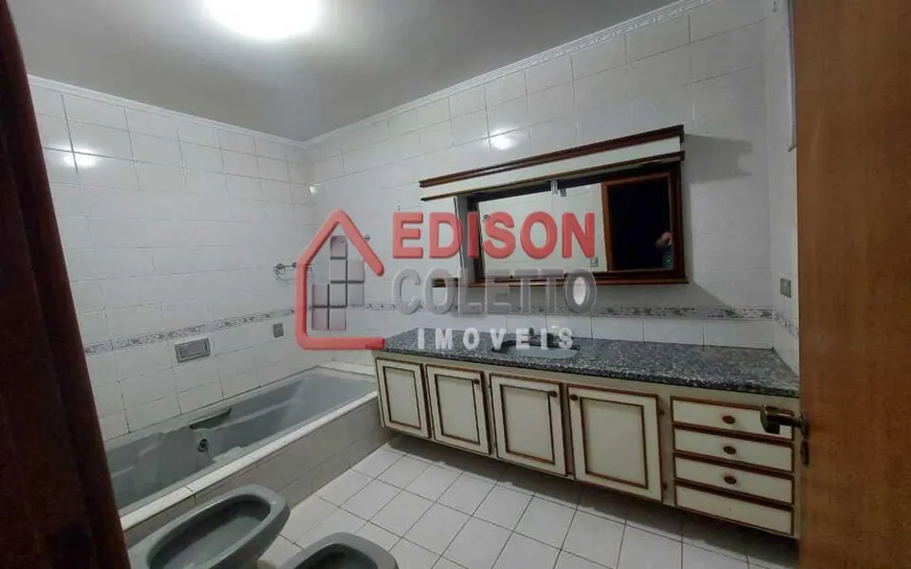 Casa, 4 quartos, 294 m² - Foto 6