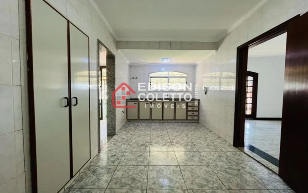 Casa, 3 quartos, 244 m² - Foto 22