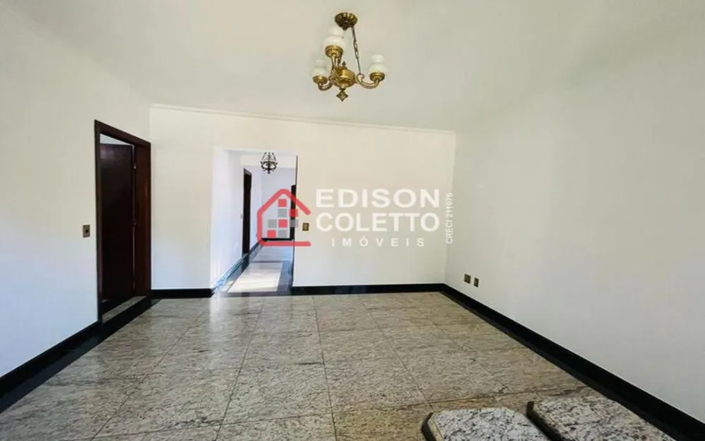 Casa, 3 quartos, 244 m² - Foto 8