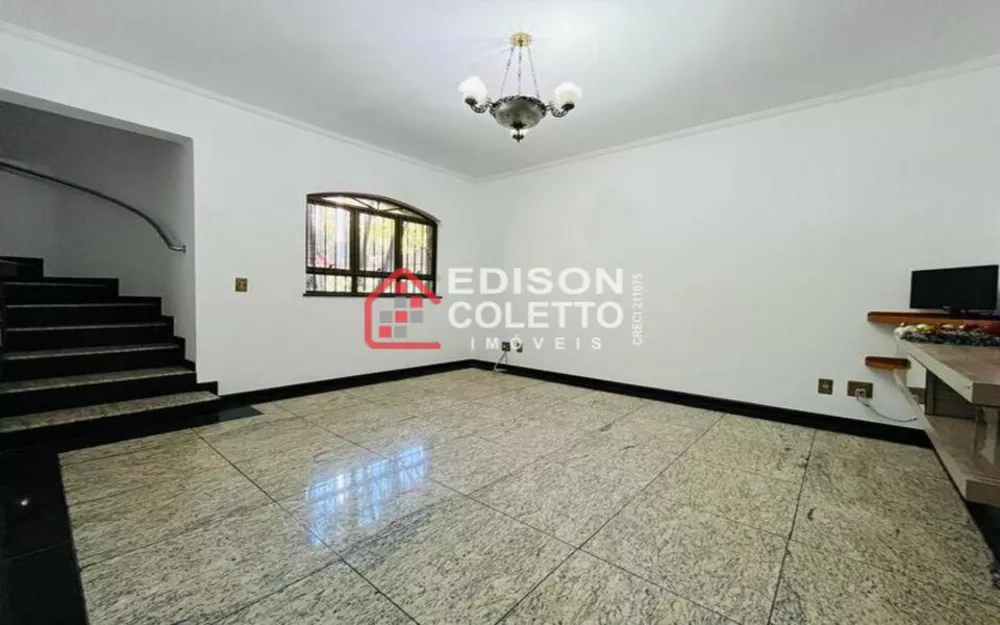 Casa, 3 quartos, 244 m² - Foto 2