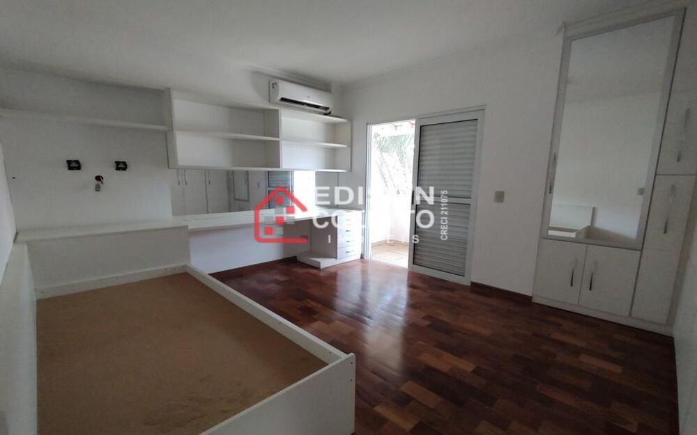 Casa de Condomínio à venda com 4 quartos, 269m² - Foto 7