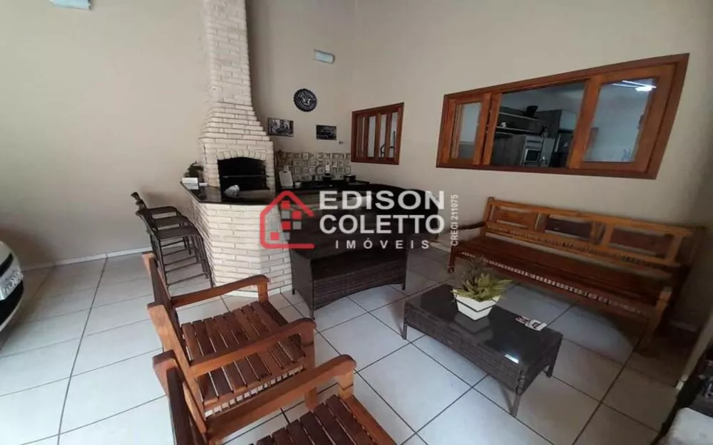 Casa à venda com 4 quartos, 250m² - Foto 10