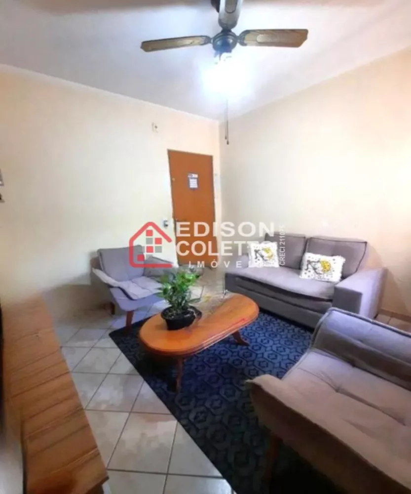 Apartamento à venda com 2 quartos, 98m² - Foto 1