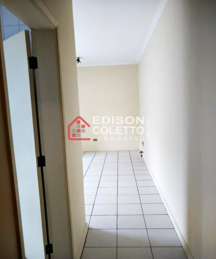 Apartamento à venda com 2 quartos, 74m² - Foto 2