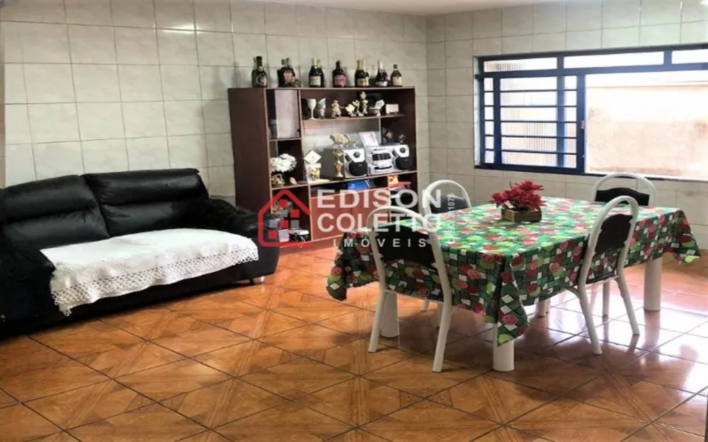 Casa à venda com 3 quartos, 270m² - Foto 5