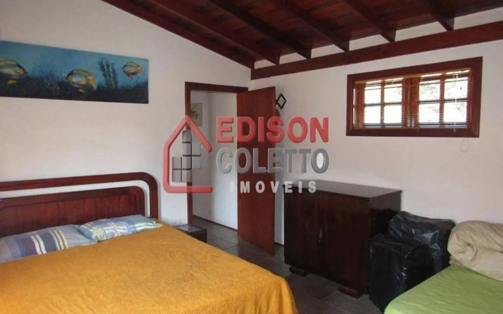 Casa, 3 quartos, 245 m² - Foto 14