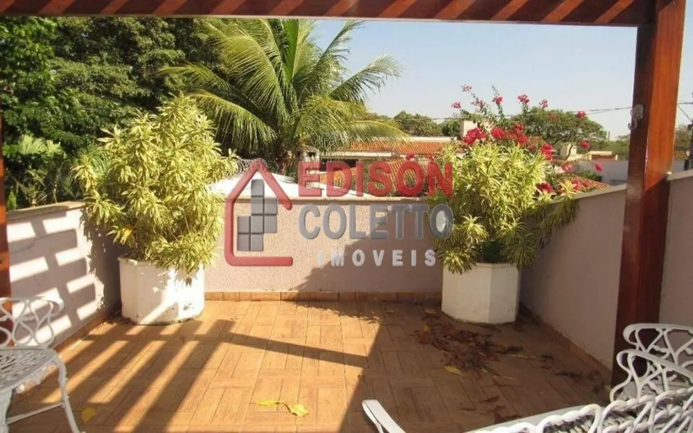 Casa, 3 quartos, 245 m² - Foto 16