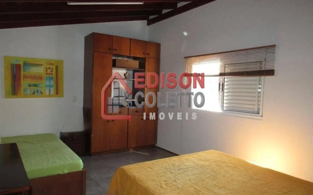 Casa, 3 quartos, 245 m² - Foto 13