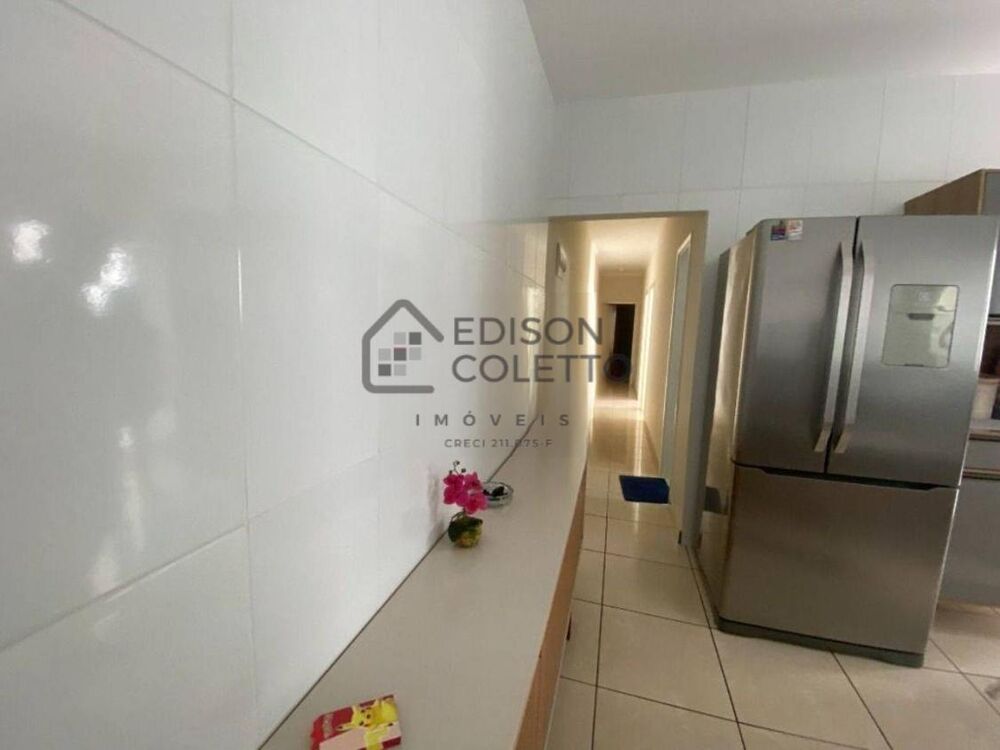Casa, 3 quartos, 133 m² - Foto 4