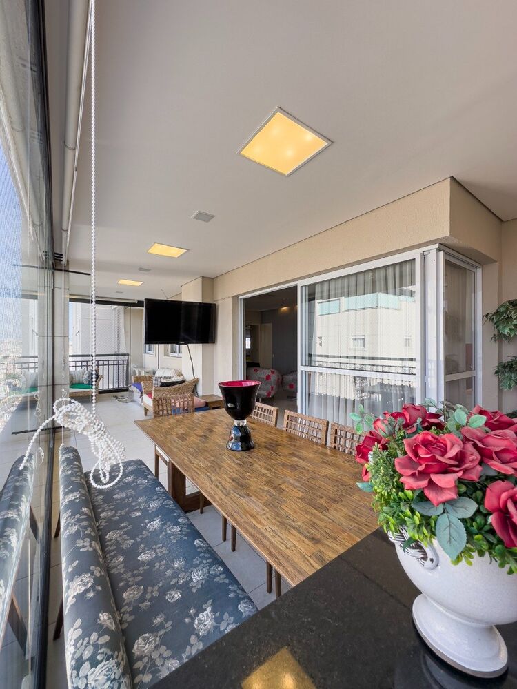 Apartamento, 4 quartos, 180 m² - Foto 1