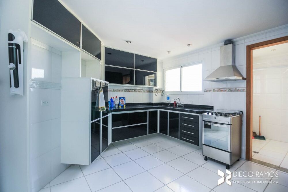 Apartamento, 3 quartos, 190 m² - Foto 1