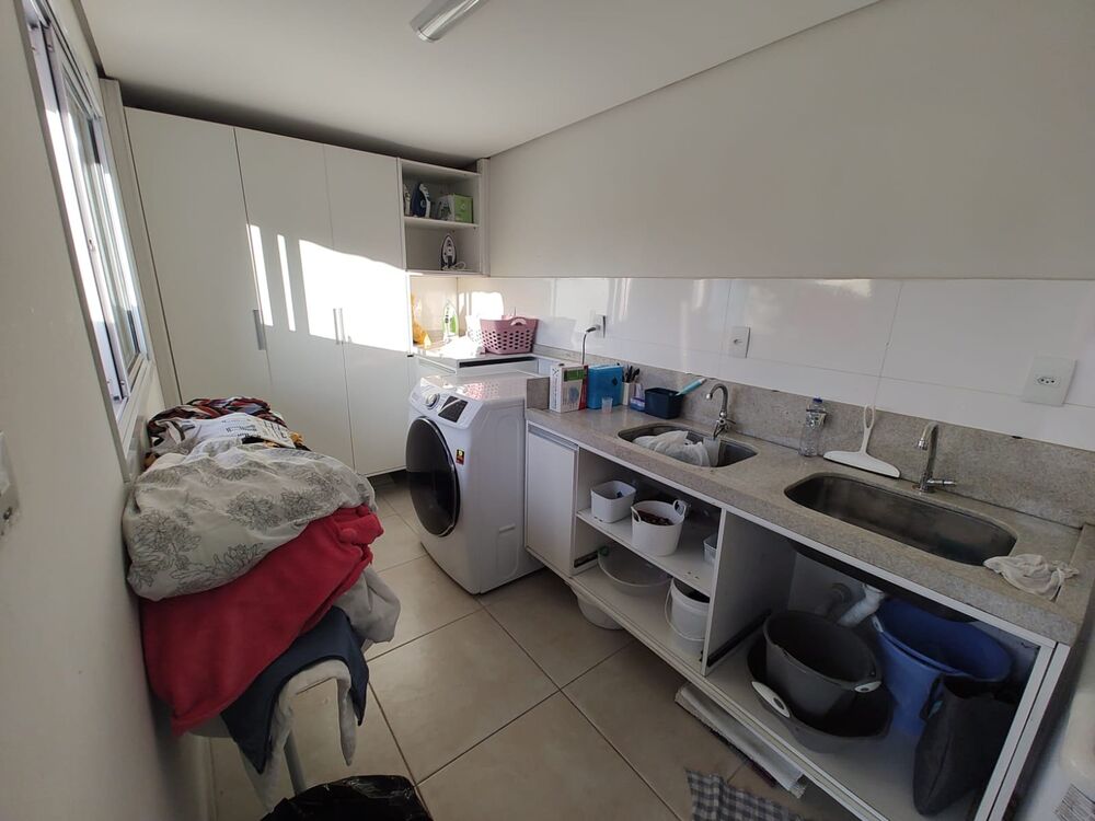 Casa, 3 quartos, 260 m² - Foto 2