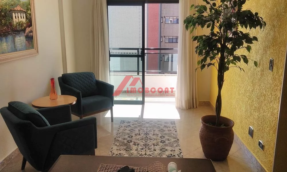 Apartamento à venda com 3 quartos, 117m² - Foto 1